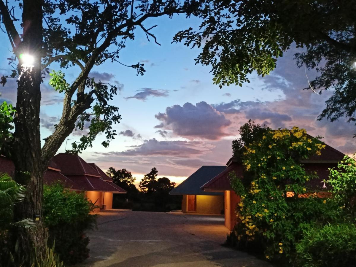 Wapipathum Earthen House Apartamento Ban Na Lao Exterior foto